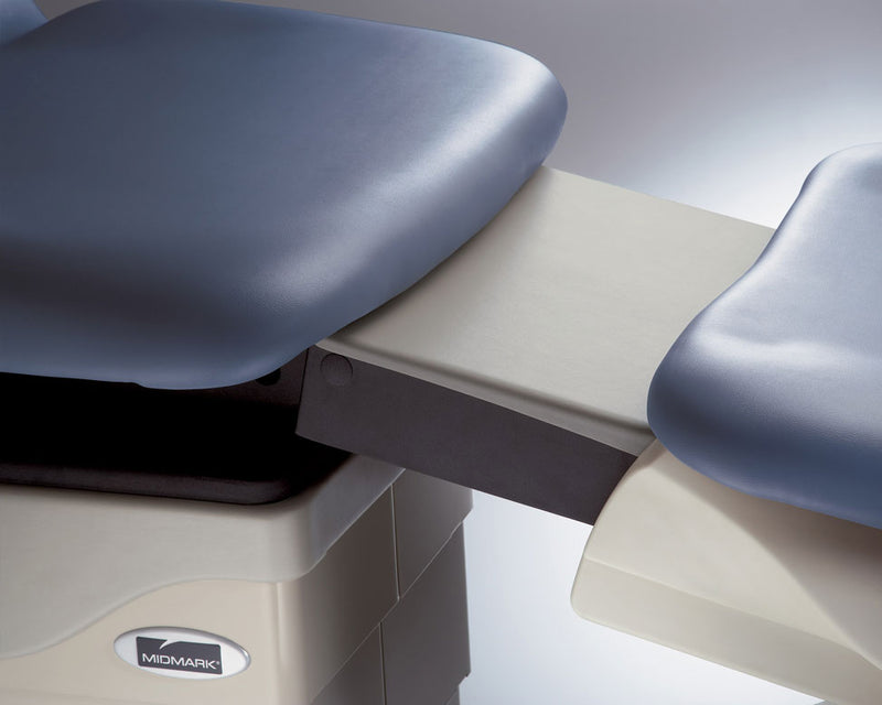 MIDMARK 646 PODIATRY CHAIR